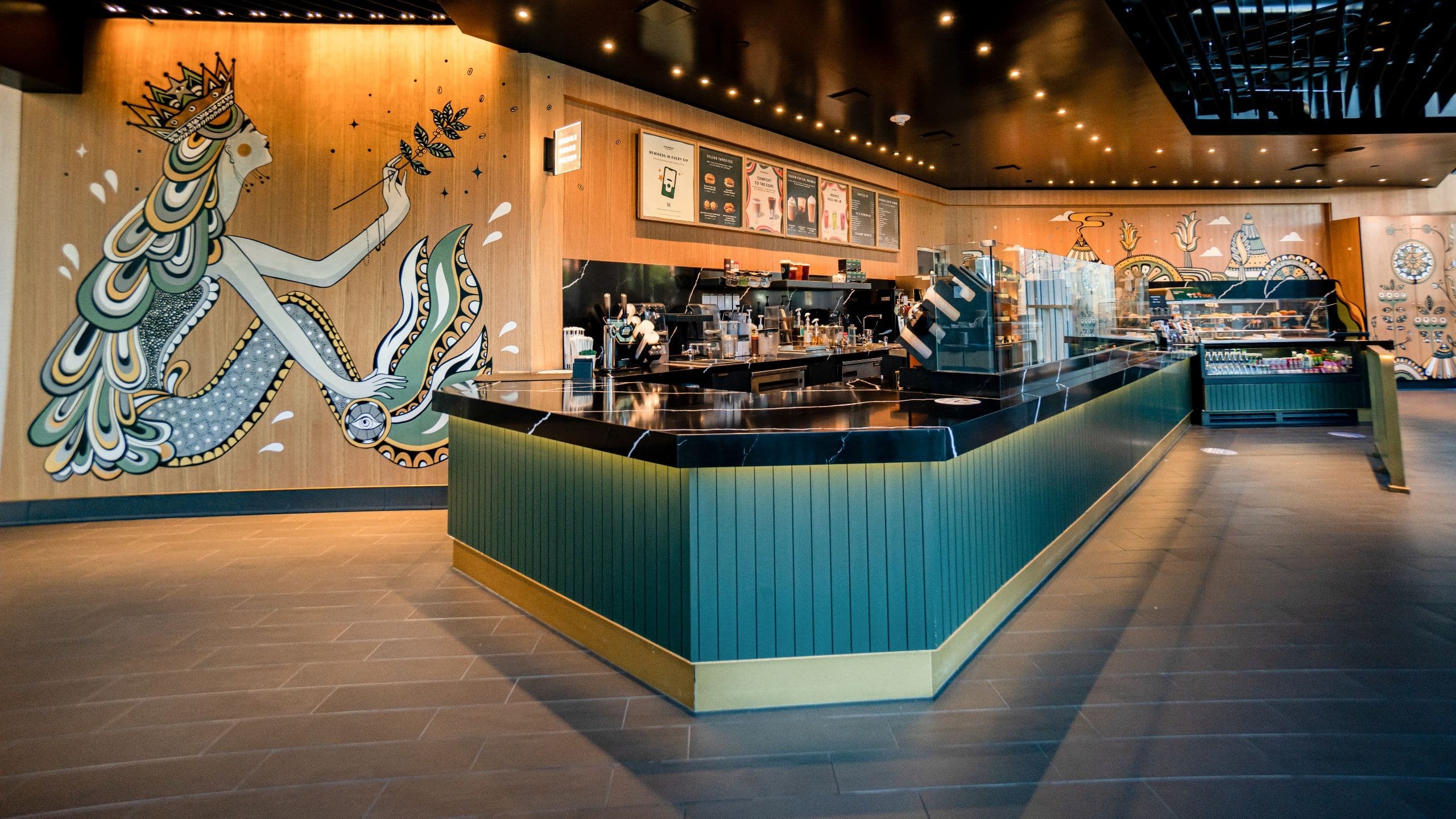 ALICA-P0283-Starbucks-Interior.1