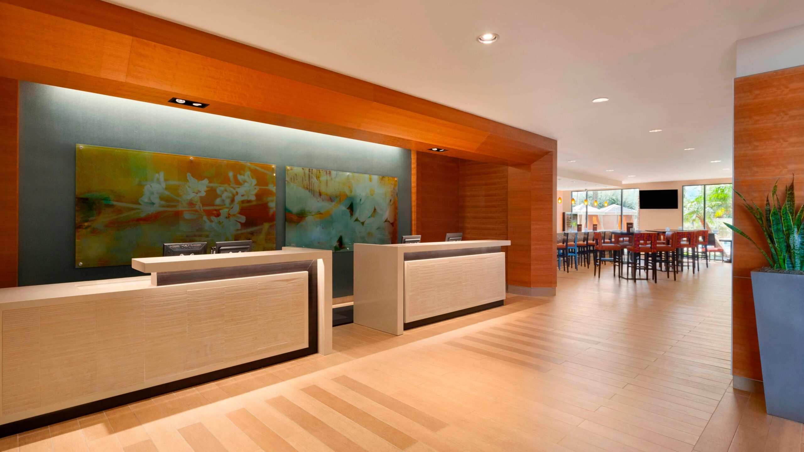 snade-desk-9228-hor-wide