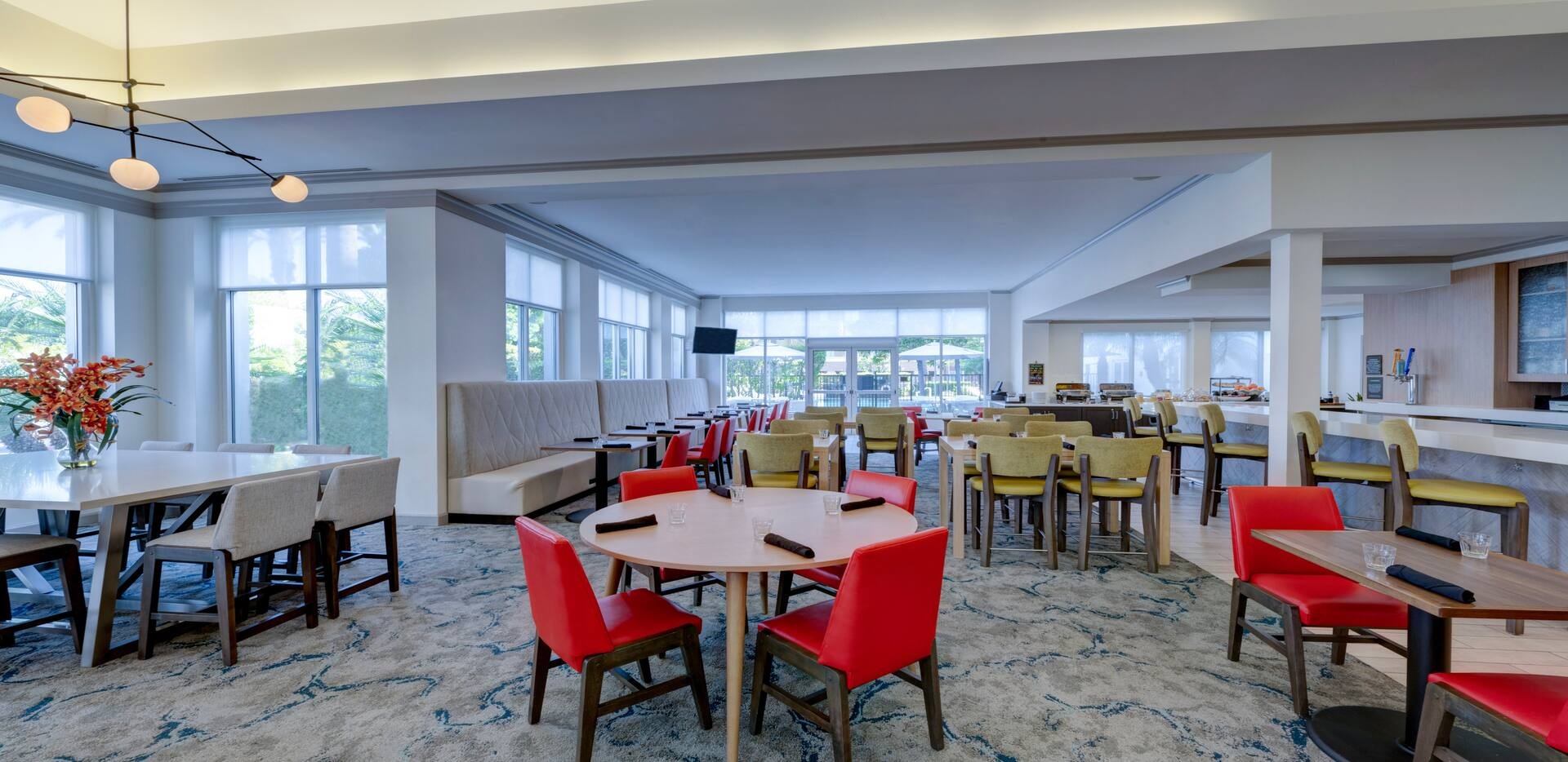 snagg-breakfastdiningroom